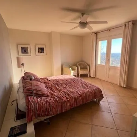 Modern With Private Pool In Βίλα Cabris