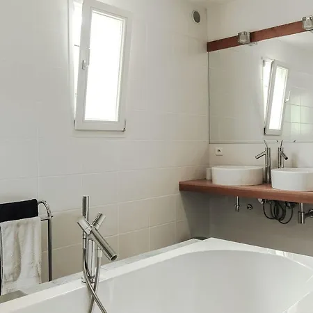Βίλα Modern With Private Pool In *